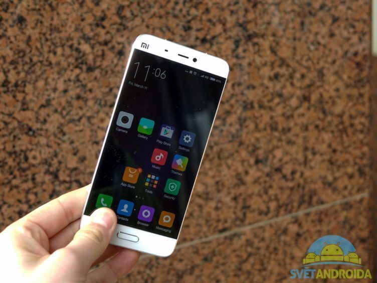 Xiaomi Mi5 - konstrukce, hmotnost Xiaomi Mi5 - konstrukce, hmotnost