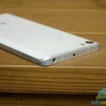 Xiaomi Mi5 – konstrukce, kovový rámeček 4