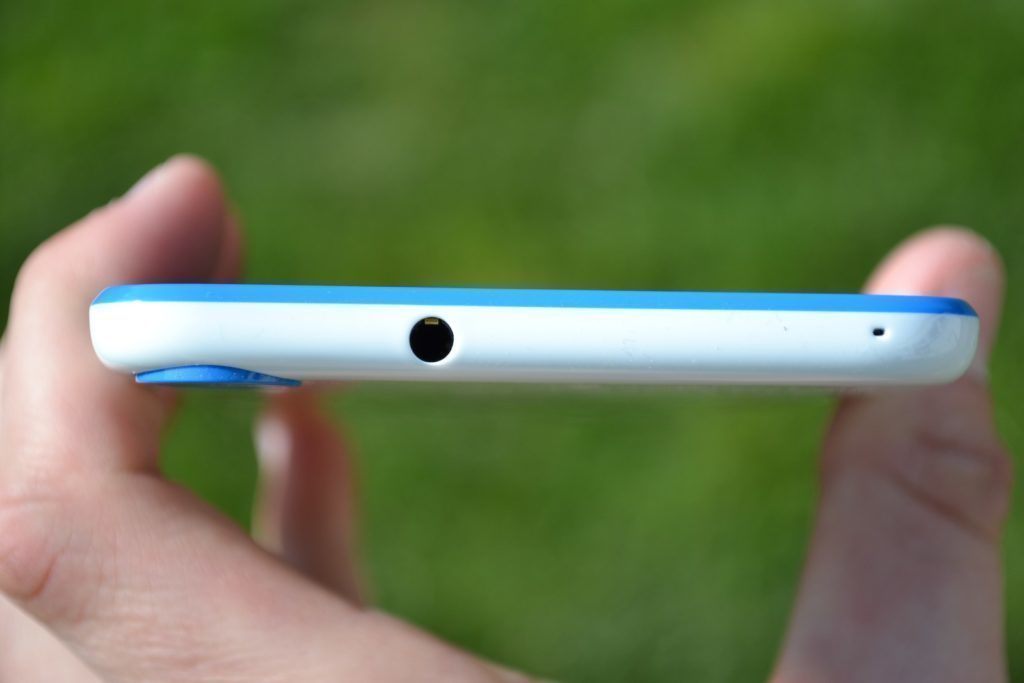 HTC Desire 820 35mm jack pro sluchátka