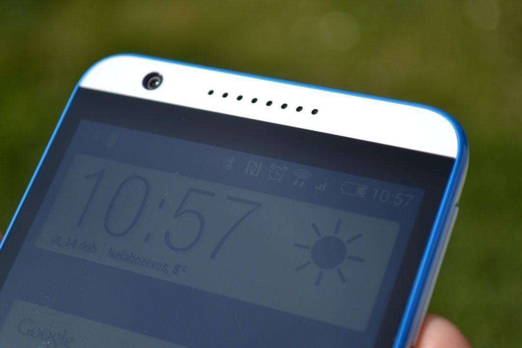 HTC Desire 820 horní reproduktor