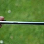 Samsung Galaxy S6 Edge – boční strana telefonu (1)