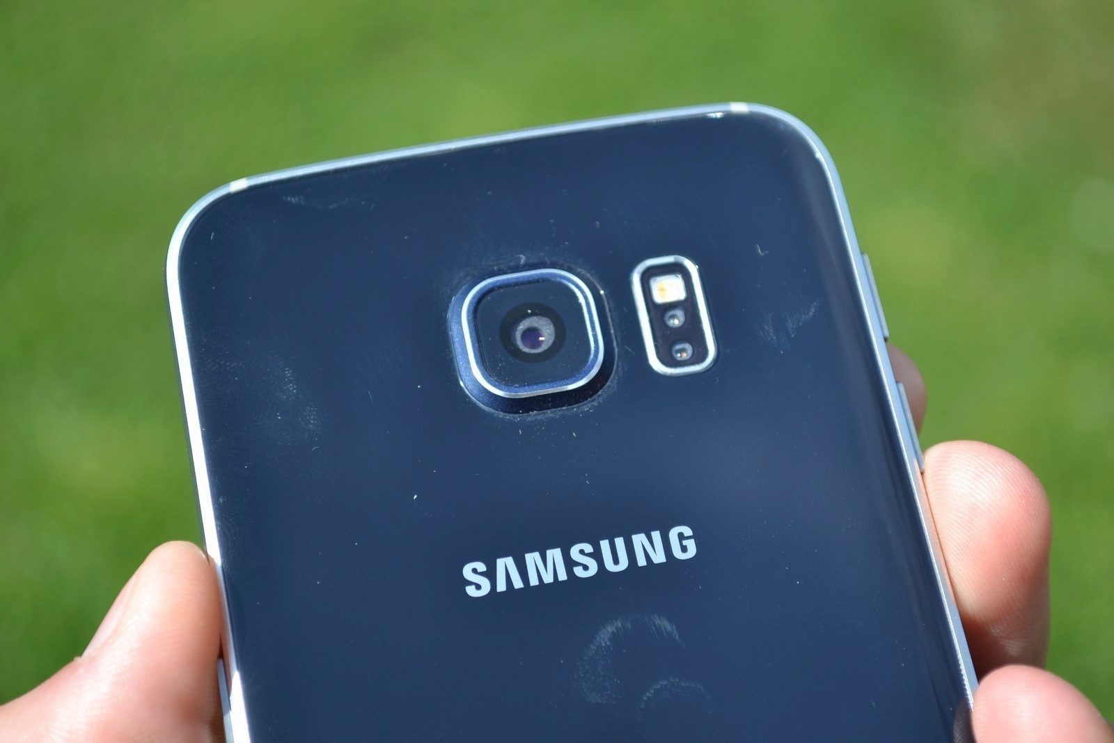 Samsung Galaxy S6 Edge objektiv