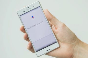 Google testuje pokročilé ovládání hlasem, poslechnou nás telefony na slovo?