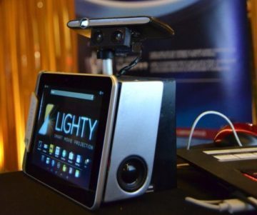 Crowdfundingové projekty #5: Všestranný projektor Lighty