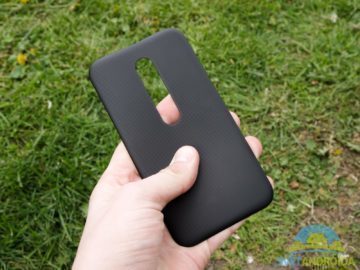 Lenovo Moto G (2015) – konstrukce, odejmutý zadní kryt 4