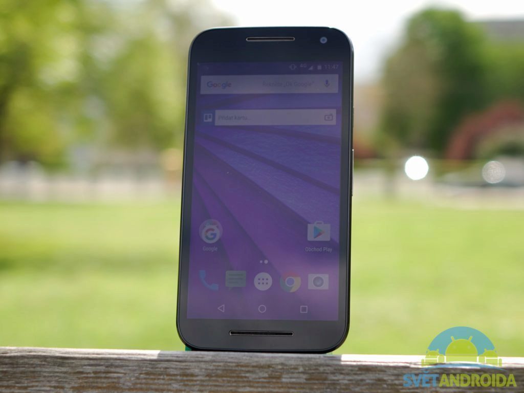 Lenovo Moto G (2015) - konstrukce, přední strana