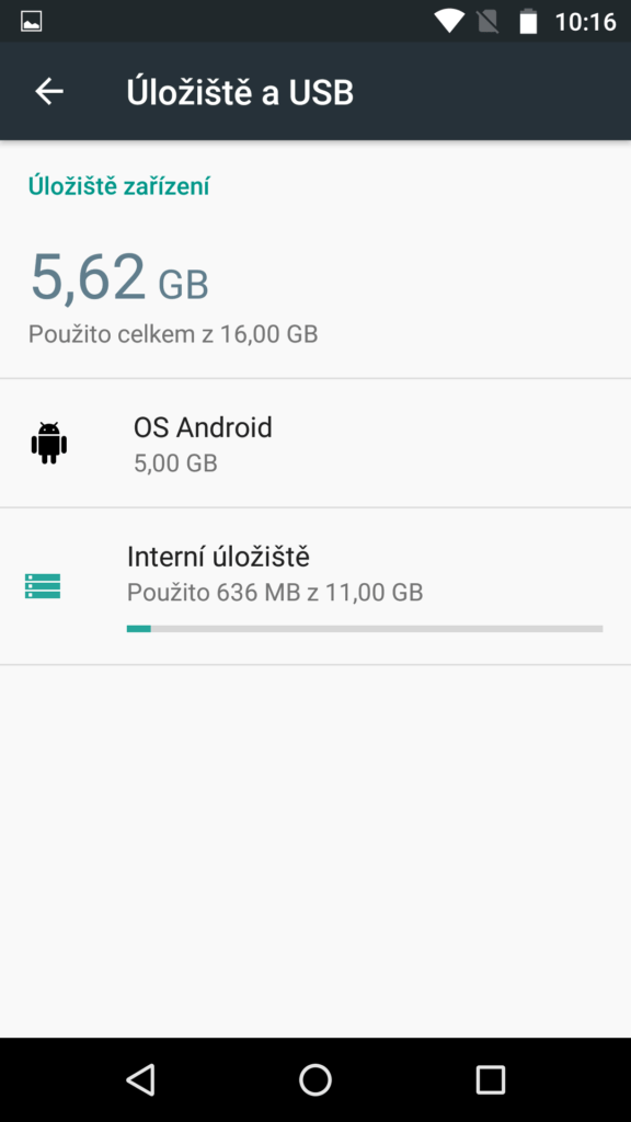 Moto X Play úložiště
