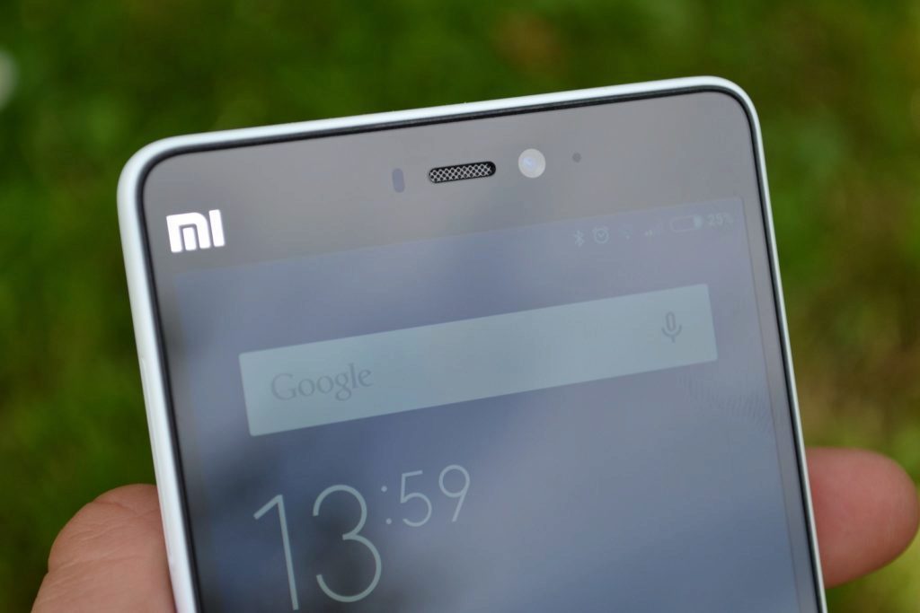 Xiaomi Mi4i LED dioda reproduktor senzory objektiv