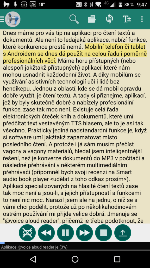 Při čtení je zvýrazněn aktuálně čtený text