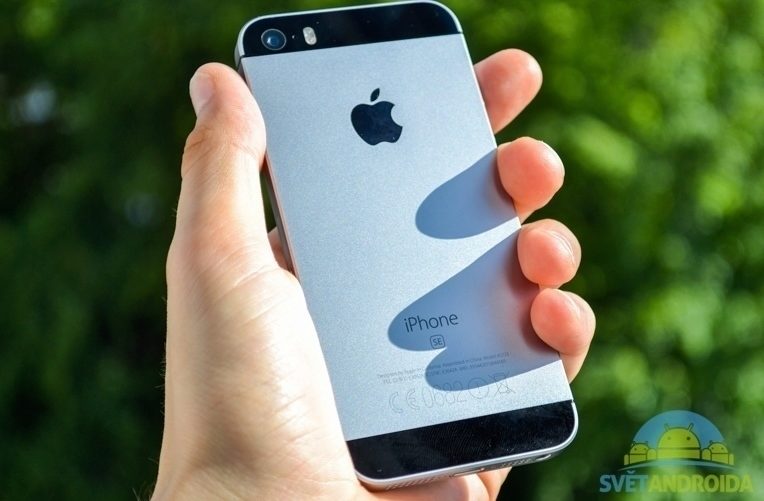 Apple iPhone SE – prvni pohled Apple iPhone SE – prvni pohled