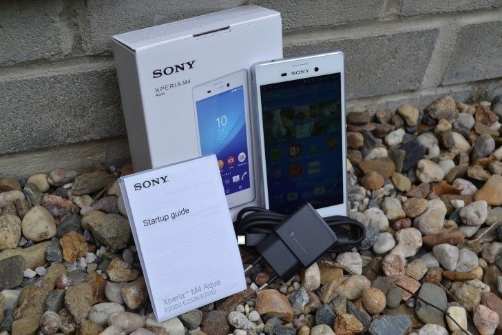 Sony Xperia M4 Aqua - obsah balení