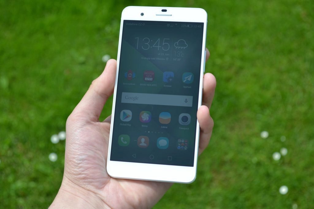 Honor 6 Plus přední strana telefonu 1