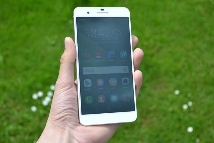Honor 6 Plus - přední strana telefonu (2) Honor 6 Plus - přední strana telefonu (2)