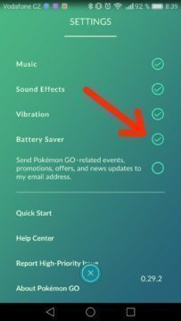 Jak usetrit baterii pri hrani Pokemon Go - battery save