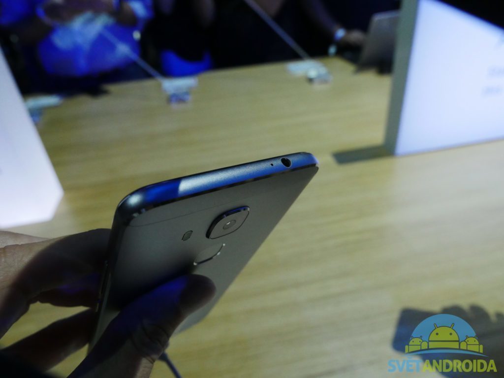 Huawei nova plus 4
