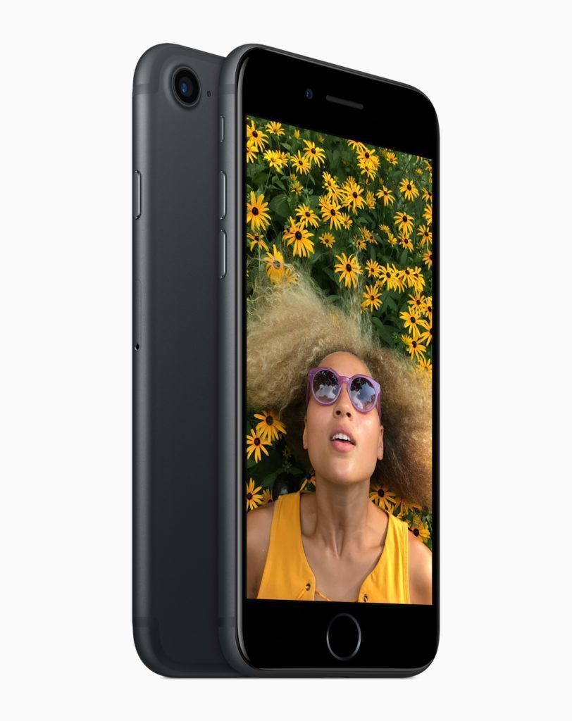 apple-iphone7-matblk-2up