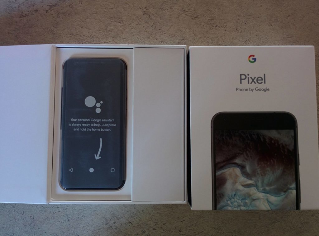 Šťastlivec dostal Google Pixel od operátora Telstra o týden dříve Šťastlivec dostal Google Pixel od operátora Telstra o týden dříve