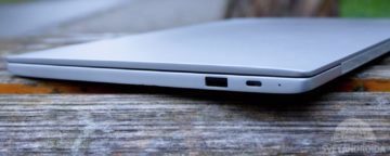 xiaomi-mi-notebook-air-125-usb-jack