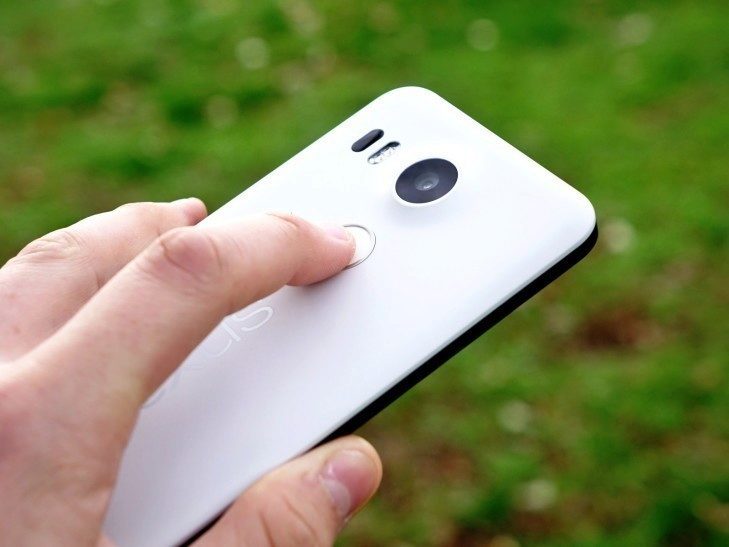 Nexus 5X - konstrukce, čtečka otisků prstů