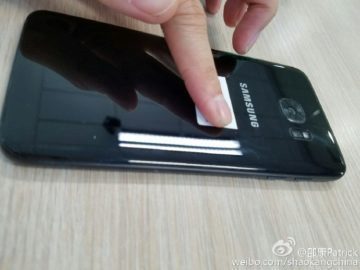 Galaxy S7 Edge v lesklé černi