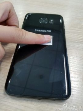 Lesklý černý Galaxy S7 Edge