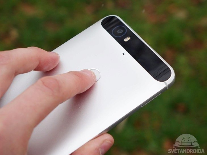 Nexus 6P - čtečka otisků prstů