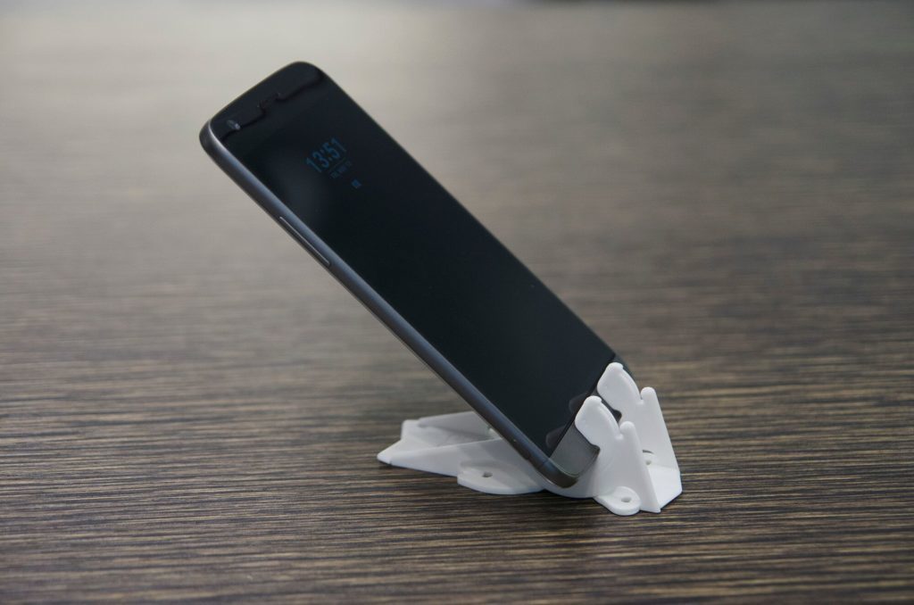 Pocket tripod android