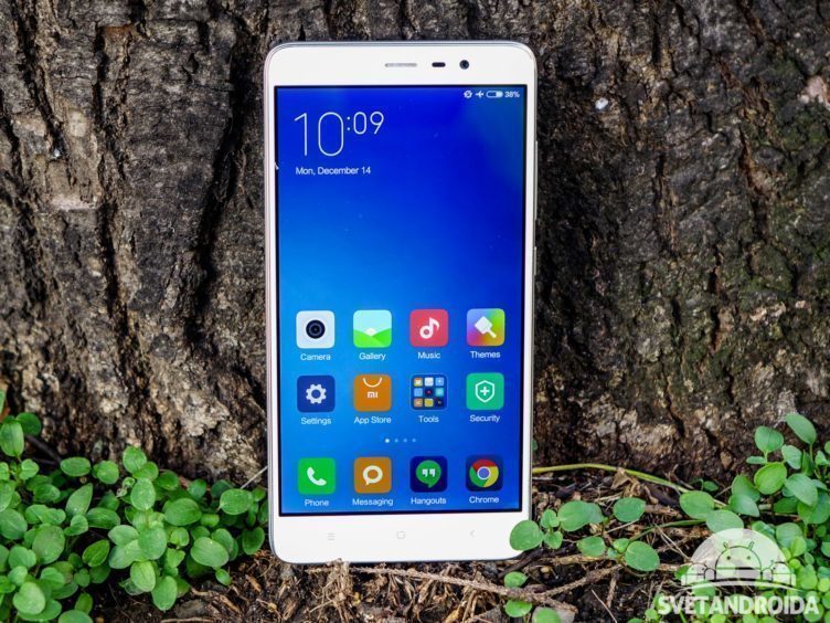 Xiaomi Redmi Note 3 - konstrukce, přední část telefonu (3)