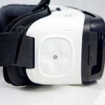 Samsung Gear VR Lite (SM-R322) – konstrukce, touchpad