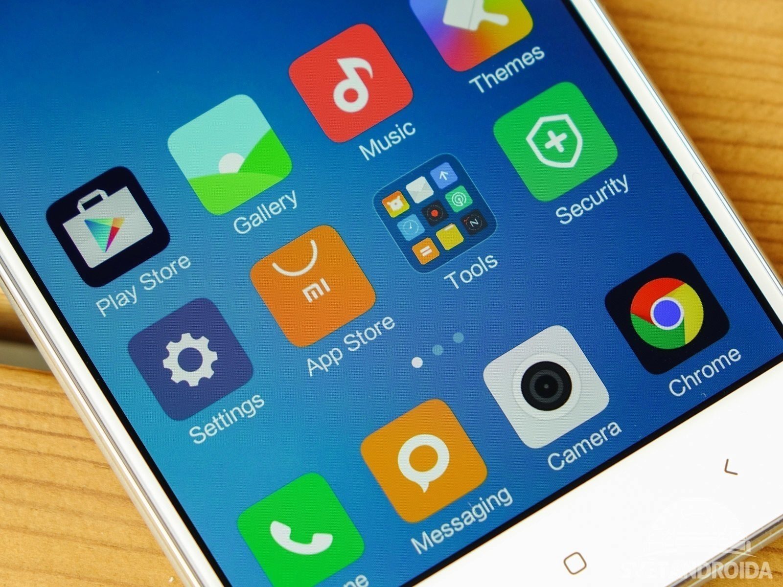 Xiaomi Redmi 3 displej barvy