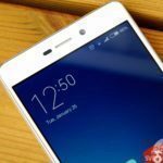 Xiaomi Redmi 3 – konstrukce, rámeček nad displejem