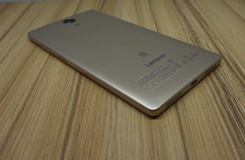 Lenovo Phab 2 zada1