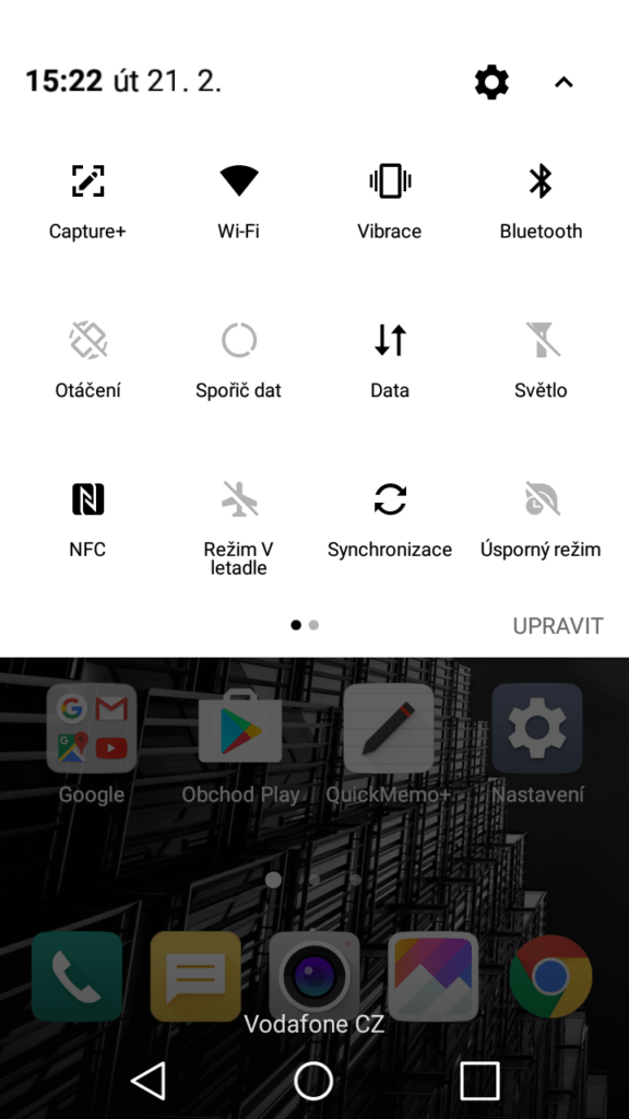 LG K10 2017 přepínače