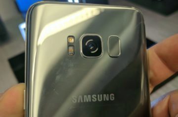 Telefon Galaxy S8 vám bude připomínat číštění objektivu fotoaparátu