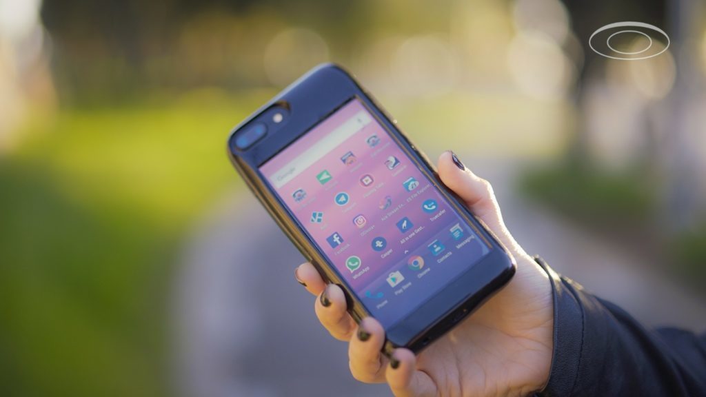 Android, nebo iPhone? Obal Eye nabízí oba systémy v jednom balení!