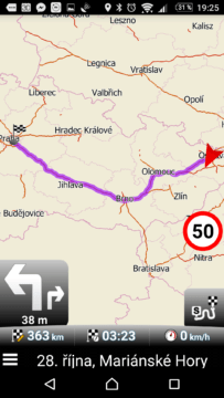 MapFactor: GPS Navigation Pohled na naplánovanou trasu