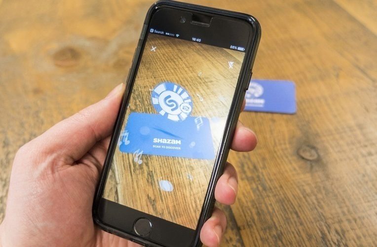 shazam pouzije rozsirenou realitu k poutavejsi reklame ikona