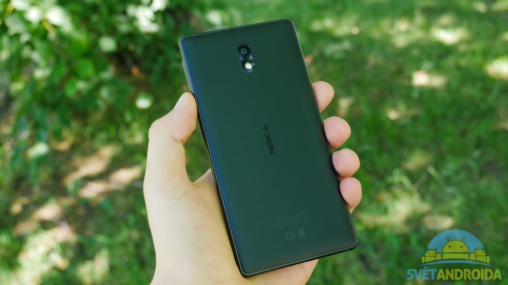 Nokia 3 konstrukce zadni strana