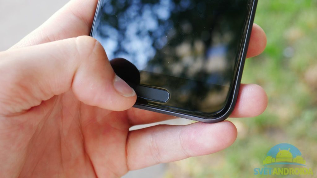 HTC 10 - konstrukce, ctecka otisku prstu