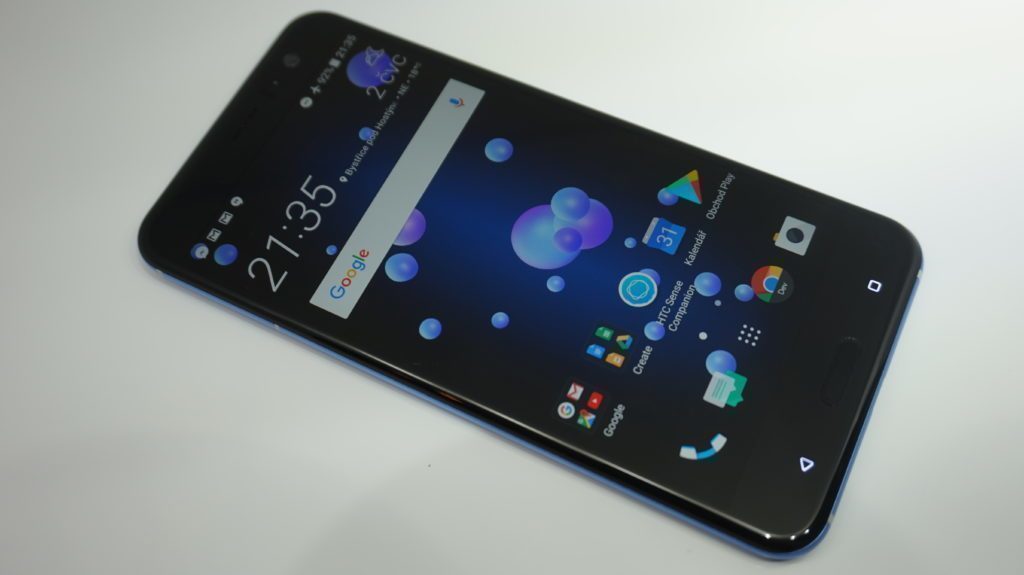 HTC U11 displej