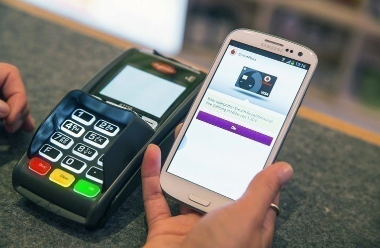 Mobil místo platební karty ano či ne