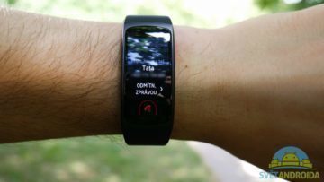 Samsung Gear Fit 2 – displej, notifikace