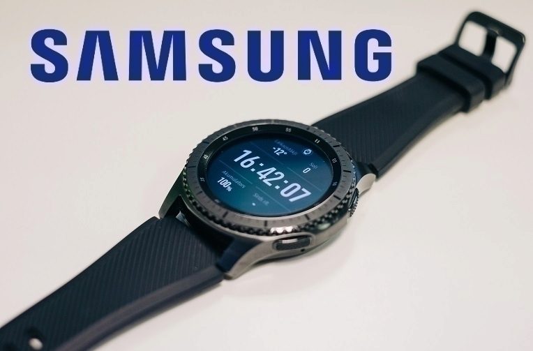 Společnost Samsung na veletrhu představí nové chytré hodinky Gear S.