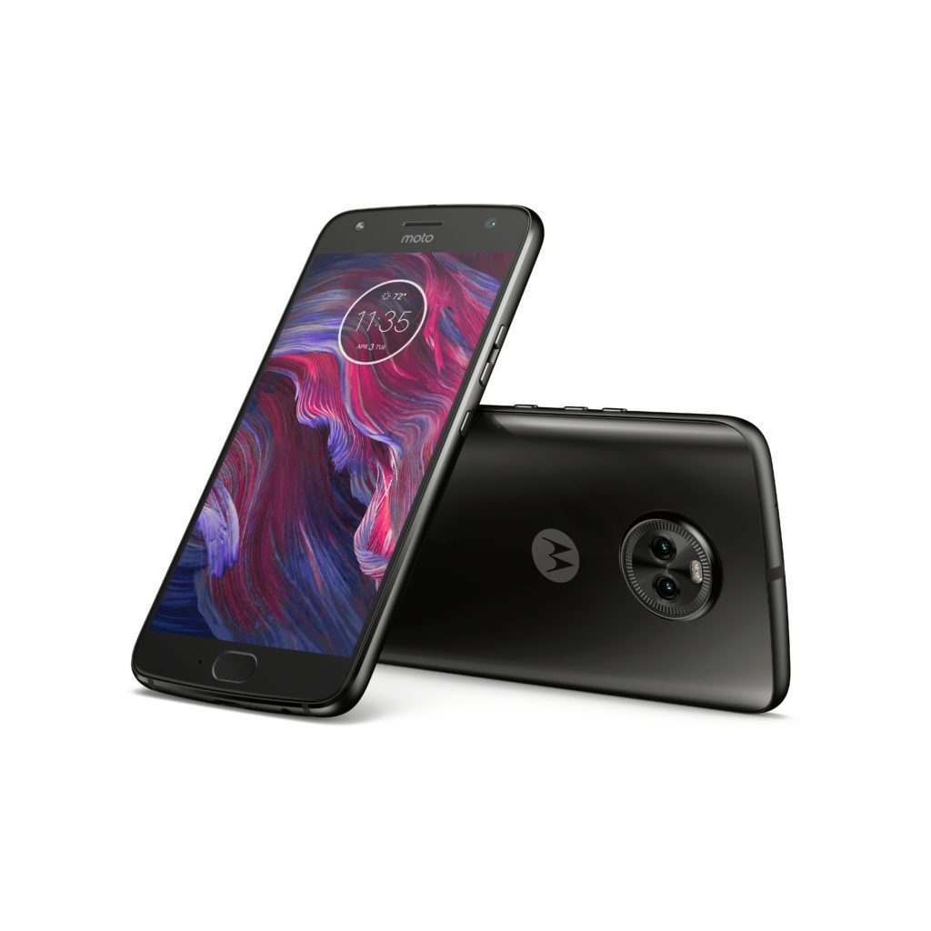 Moto X4 cena
