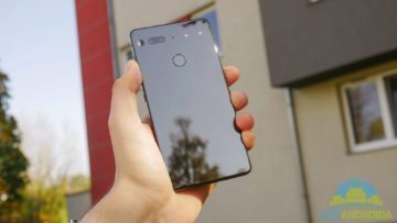 Telefon Essential Phone PH-1-konstrukce-zadni strana