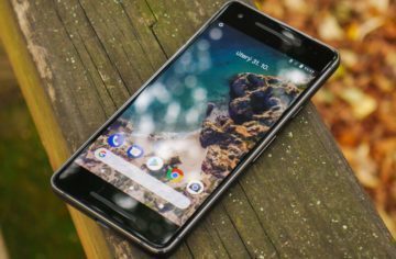 Recenze Google Pixel 2: Telefon vyzbrojen špičkovým fotoaparátem a Androidem 8 Oreo