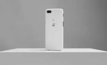 oneplus 5t bila