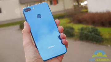 Honor 9 Lite-konstrukce-zadni strana