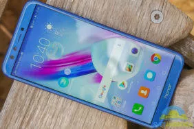 Recenze Honor 9 Lite-1