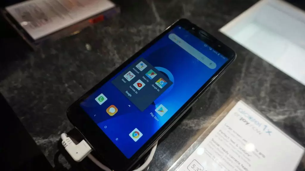 Alcatel 1X cesko